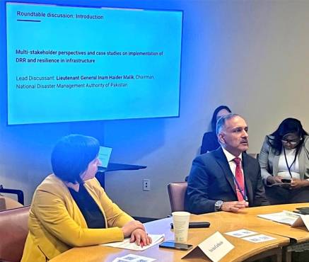 18-5-2023, New york: Chairman NDMA Lt General Inam Haider Participating in Risk Reduction Hub at UN HQs